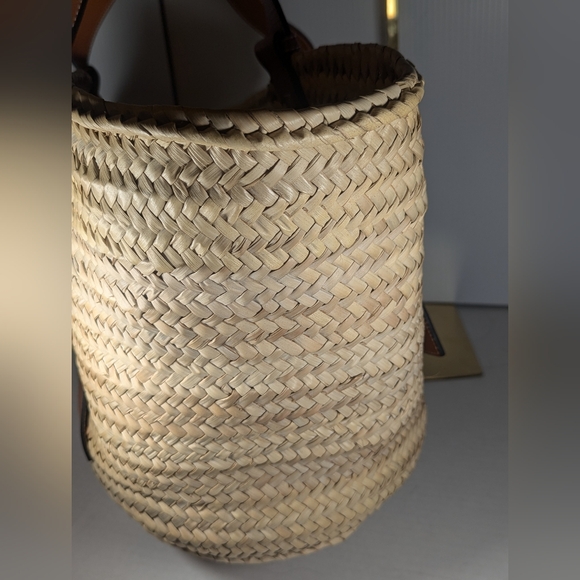 Loewe Large Basket Bag in Palm Leaf and Calfskin - Picture 4 of 9